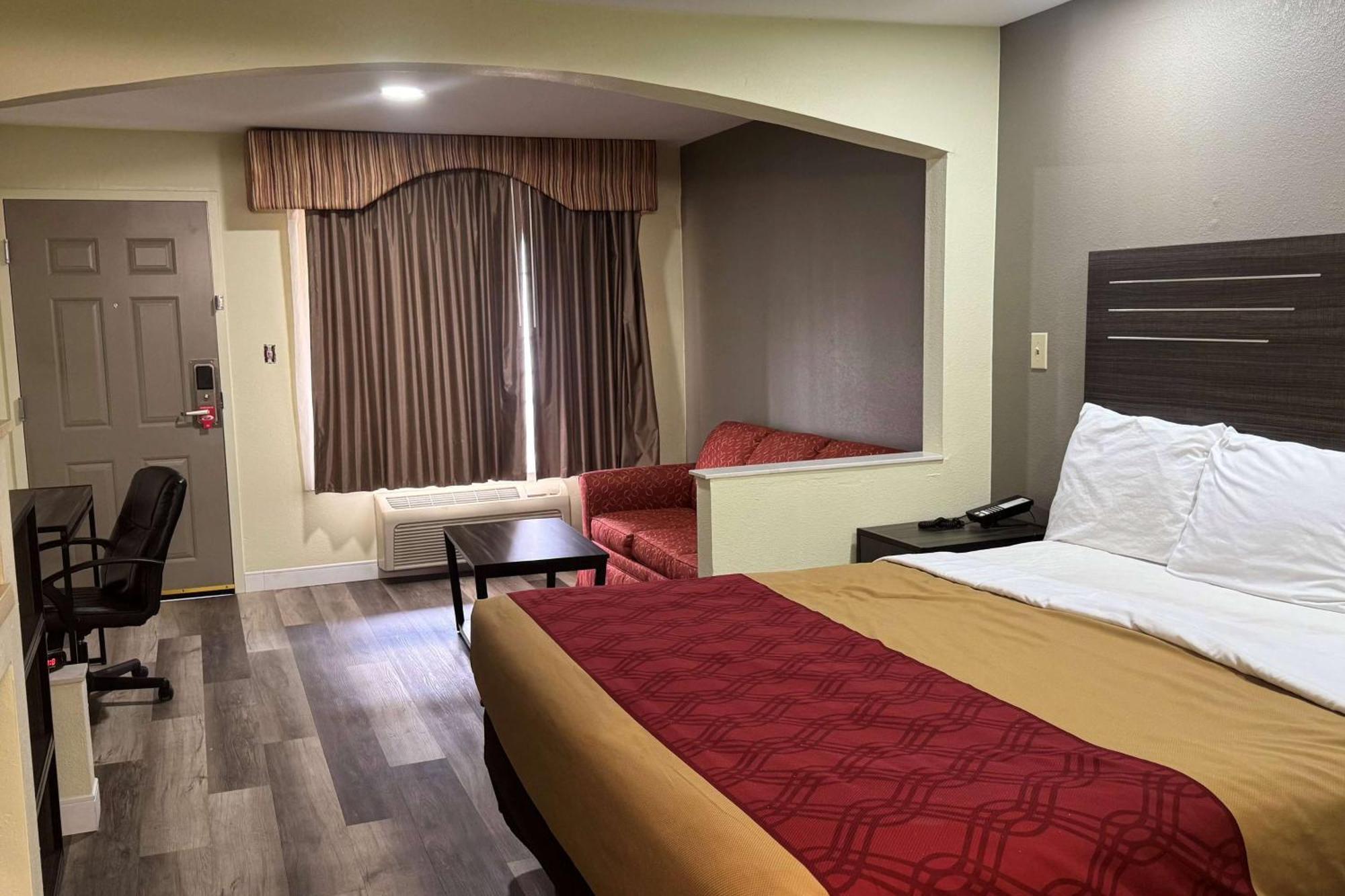 Super 8 By Wyndham Jackson Ms Hotel Екстериор снимка
